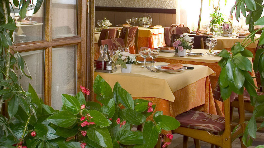 Hotel Le Commerce Mirepoix  Luaran gambar